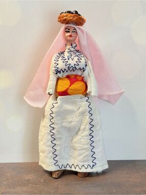 Vintage Palestinian Syrian Style Folk Doll Olive Basket Wooden Souvenir 7”